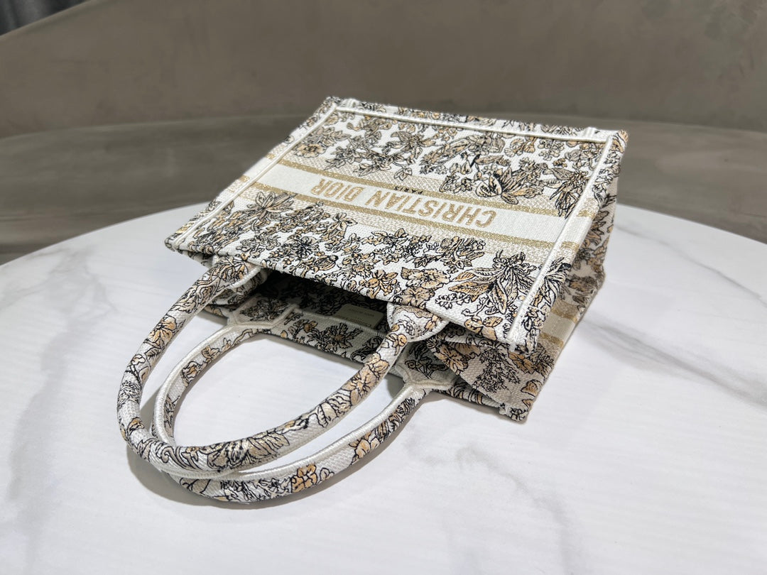 DIOR Book Tote 26.5 Beige White Canvas