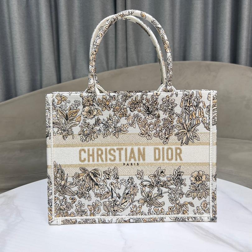 DIOR Book Tote 36.5 Beige White Canvas