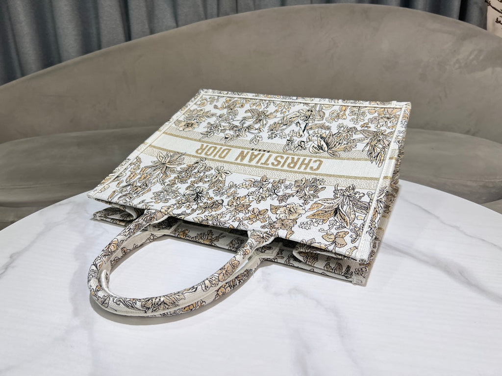DIOR Book Tote 41.5 Beige White Canvas