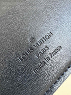 Louis Vuitton MULTIPLE WALLET AEROGRAM 10CM BLUE CALFSKIN