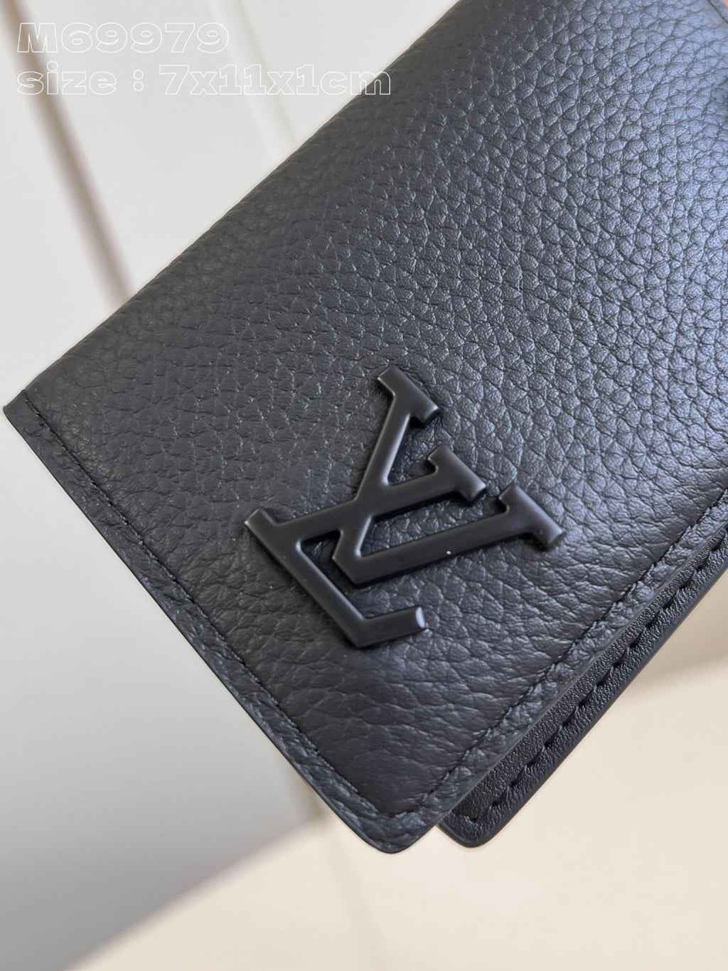 Louis Vuitton WALLET POCKET ORGANIZER AEROGRAM 11CM BLACK CALFSKIN