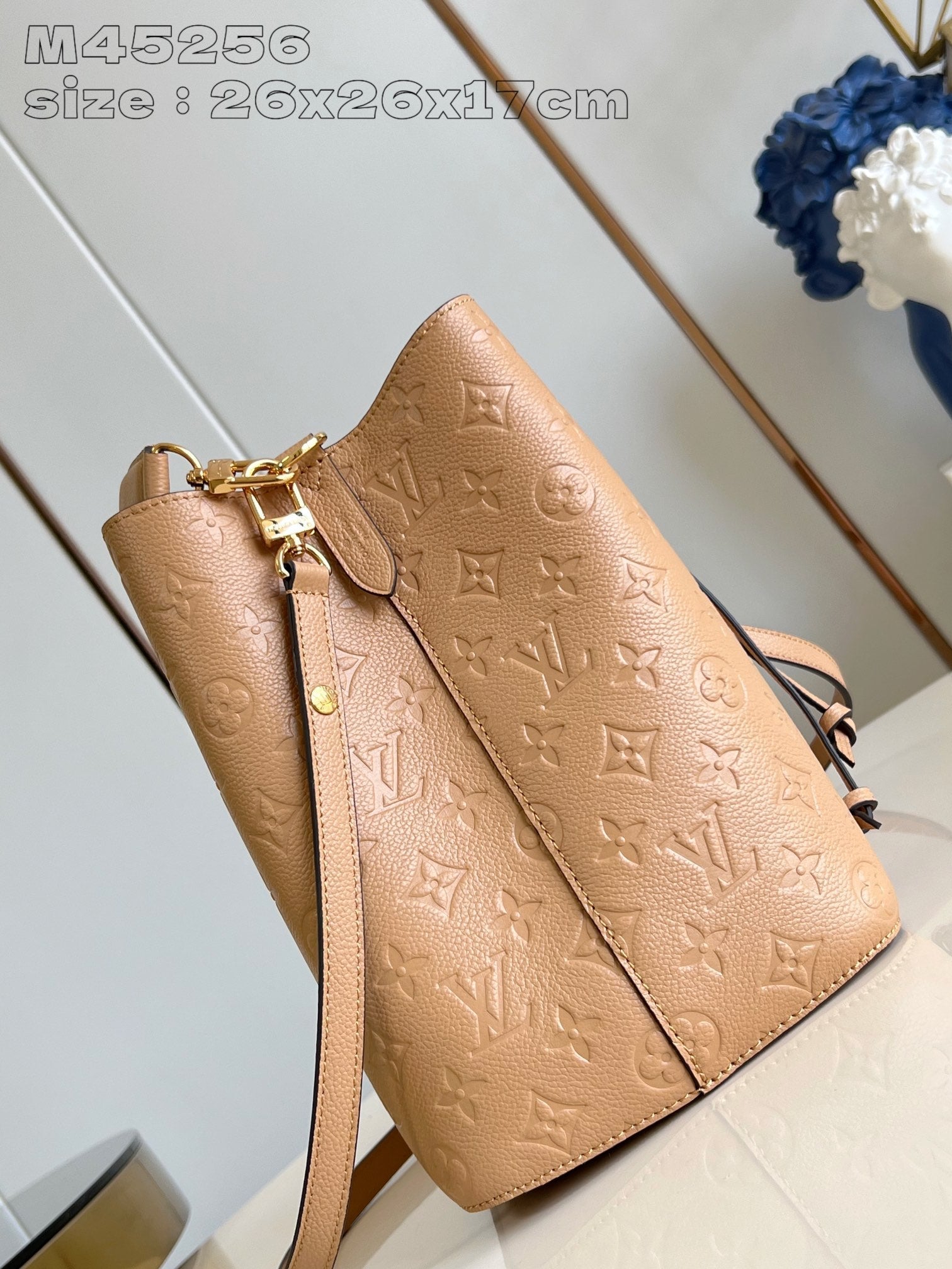 Louis Vuitton Neo Noe Bucket Bag 26cm Brown White Monogram Empteinte Calfskin