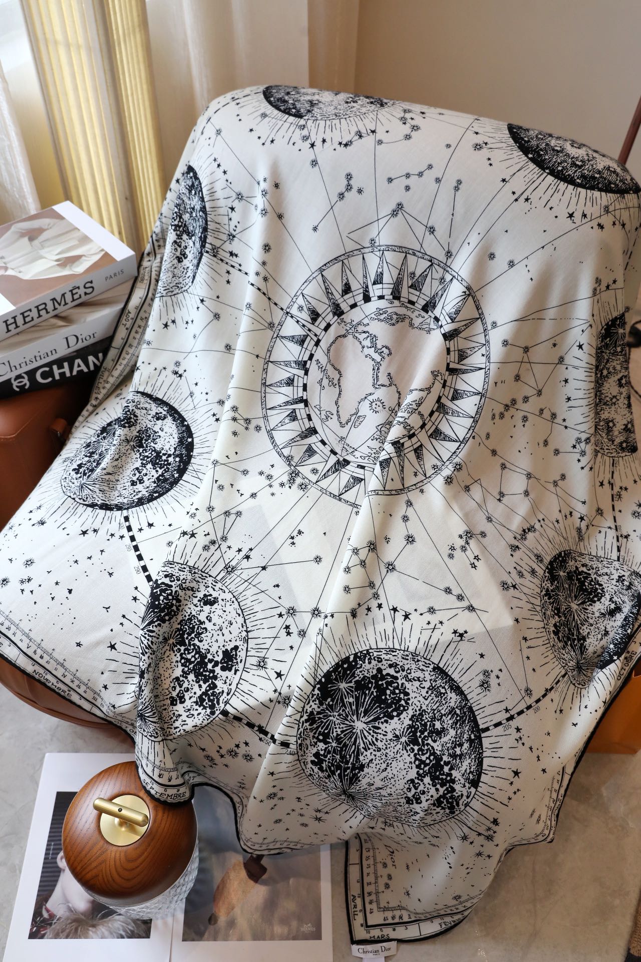DIOR SQUARE SCARF 140 CM IN WHITE MIX BLACK MONOGRAM SILK 393135