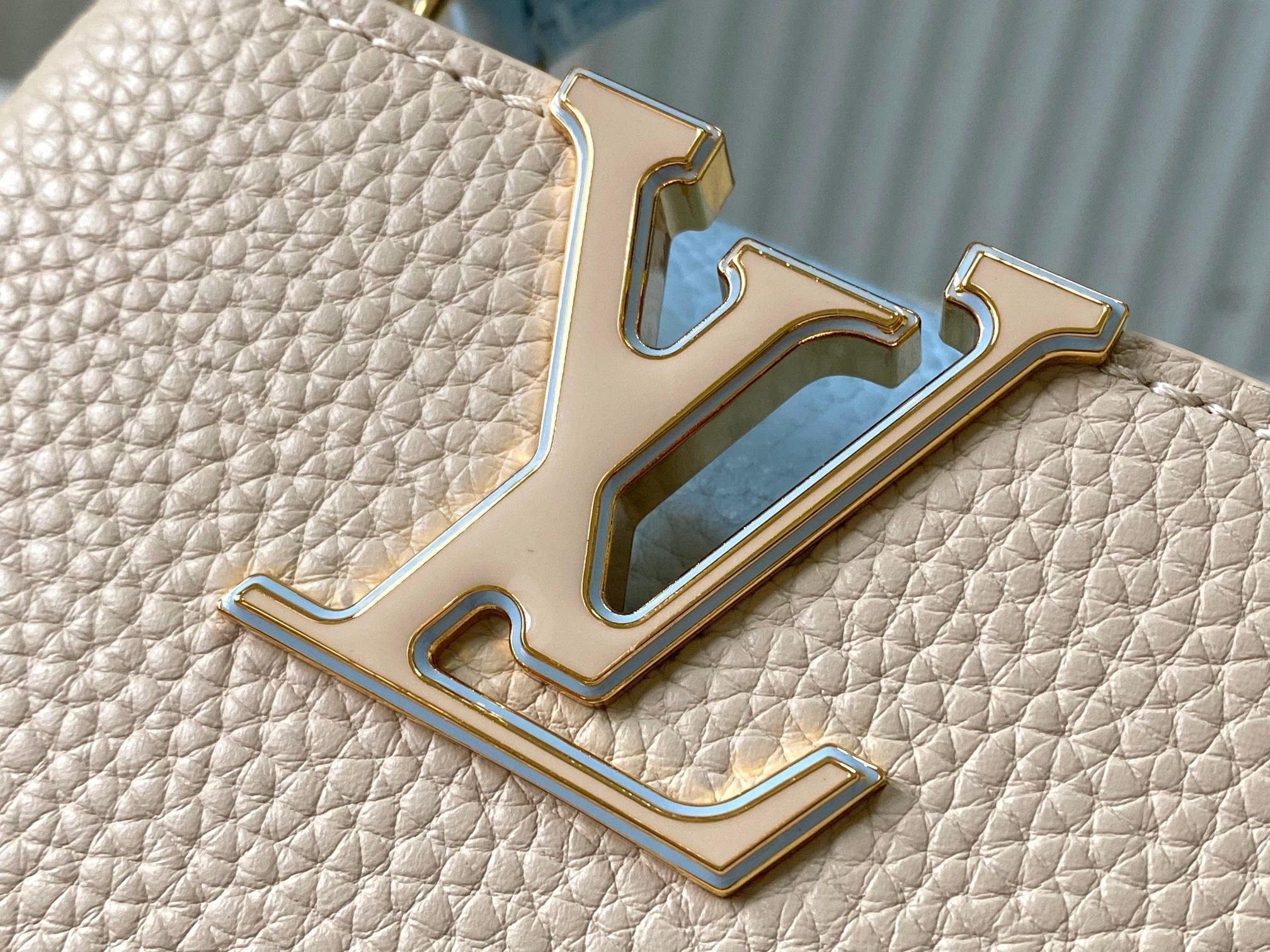 Louis Vuitton capucines nano 16 beige cloud blue taurrilon leather gold hardware
