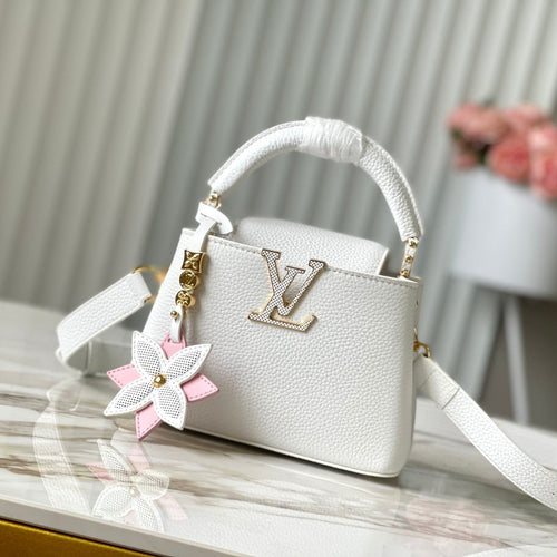 Louis Vuitton CAPUCINES MINI 21 IN WHITE TAURILLON GOLD HARDWARE