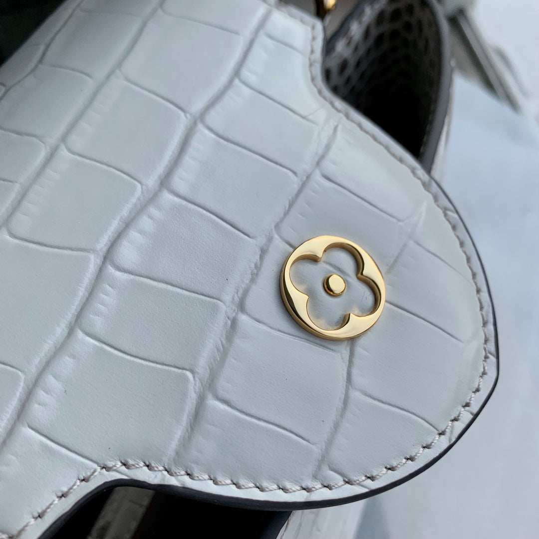 Louis Vuitton CAPUCINES BB 27 WHITE GREY TAURILLON GOLD HARDWARE