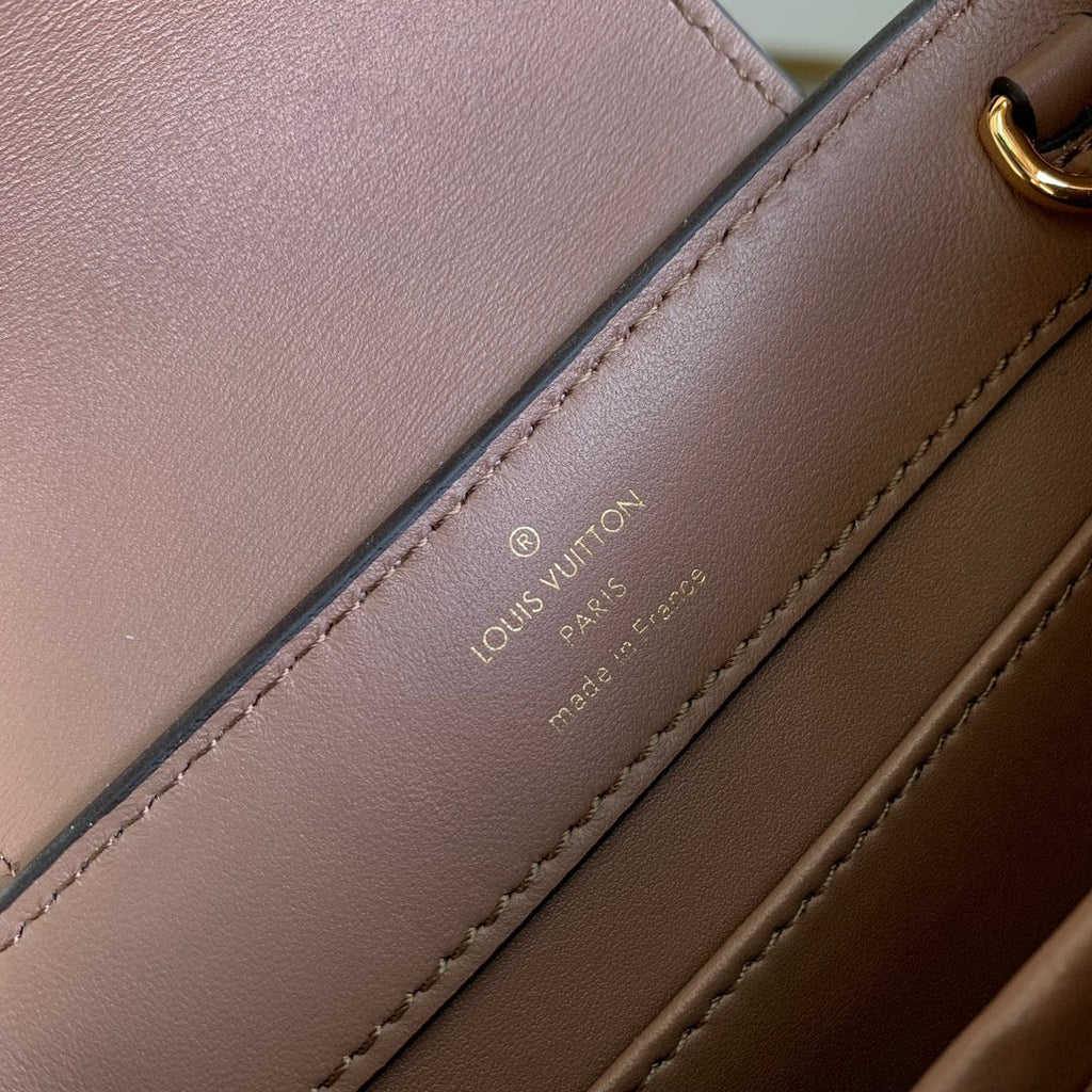 Louis Vuitton CAPUCINES MINI 21 WHITE GREY CROCODILE EMBOSSED CALFSKIN GOLD HARDWARE
