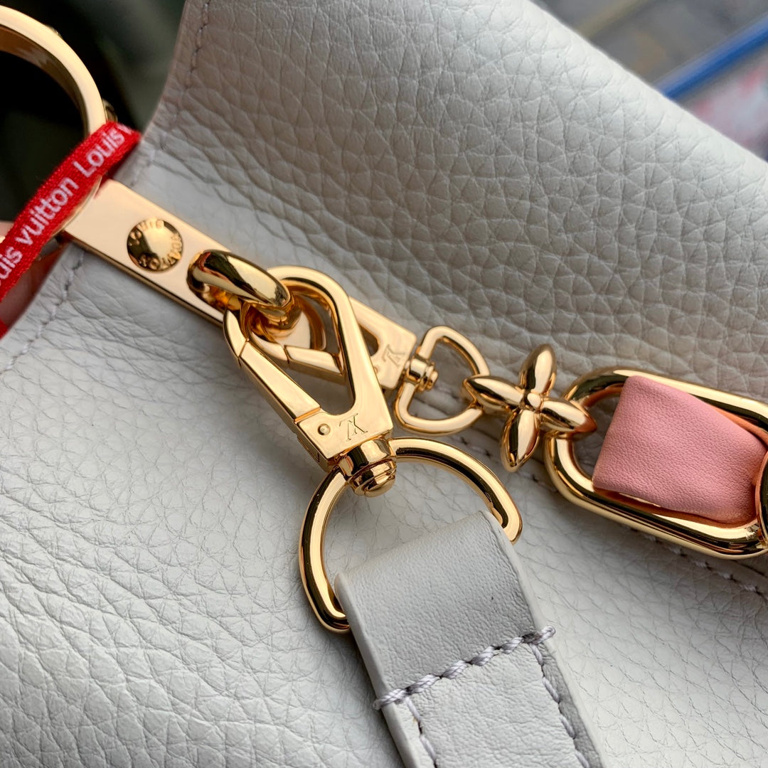 Louis Vuitton capucines mm 31.5 rock grey taurillon leather gold hardware