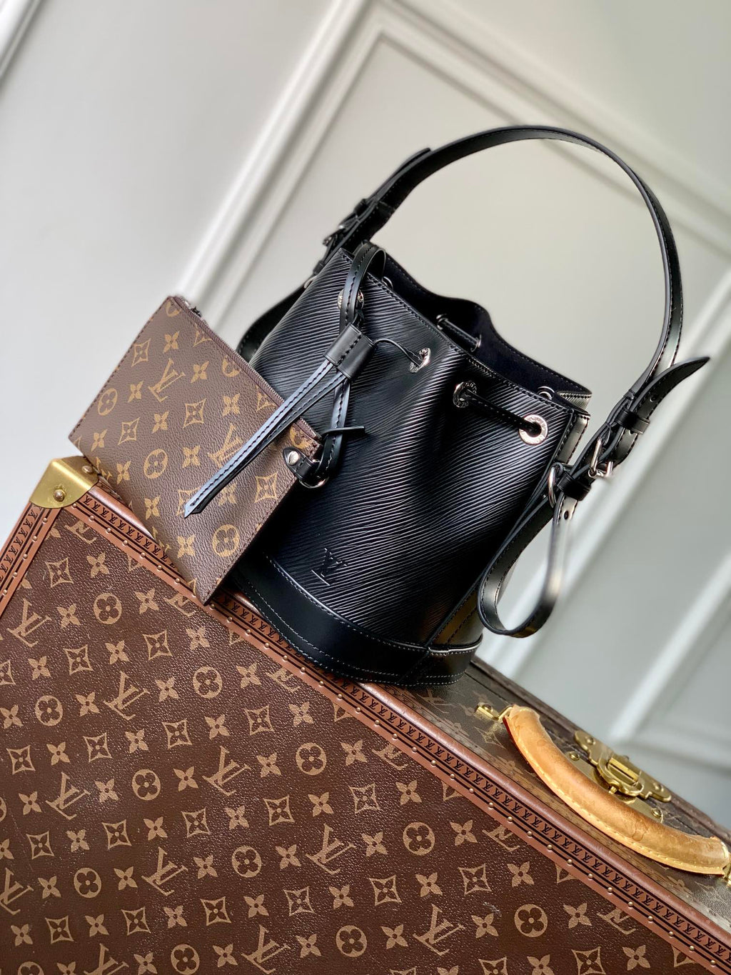 Louis Vuitton NOÉ BB 20 IN BLACK EPI LEATHER