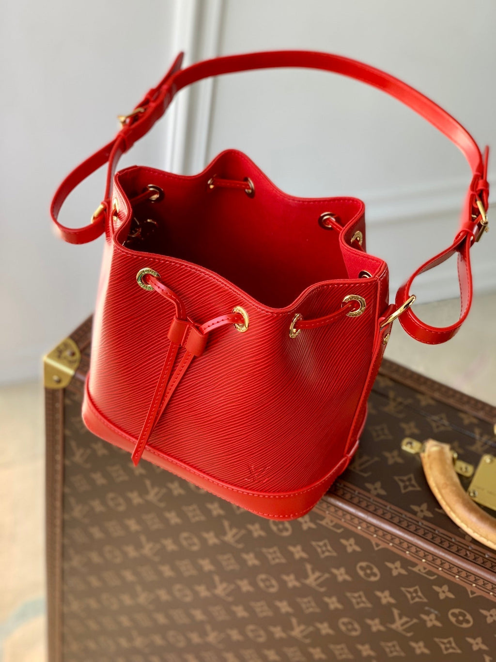 Louis Vuitton NOÉ BB 20 IN RED EPI LEATHER