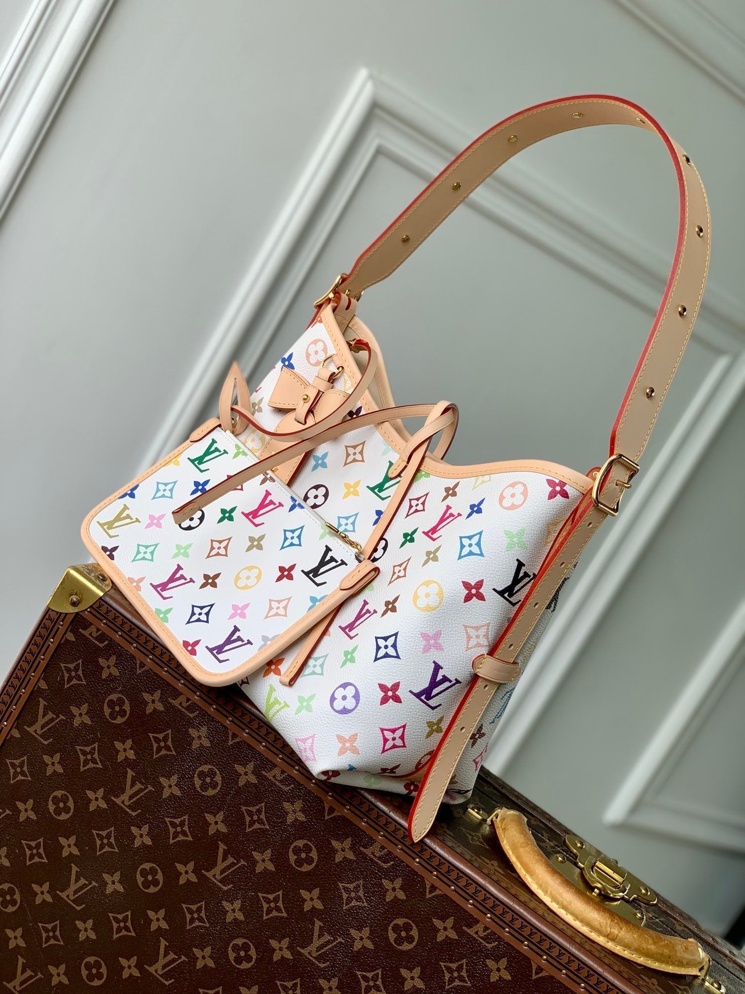 Louis Vuitton CARRYALL PM 29 IN MULTICOLOR MONOGRAM CANVAS