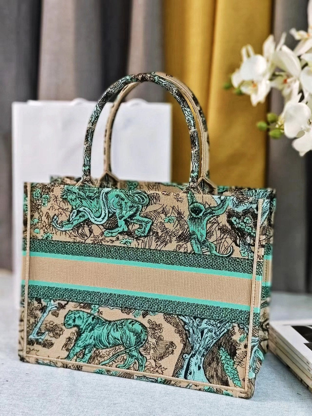 DIOR medium  DIORiviera book tote 36 tiffany blue tiger embroidery canvas
