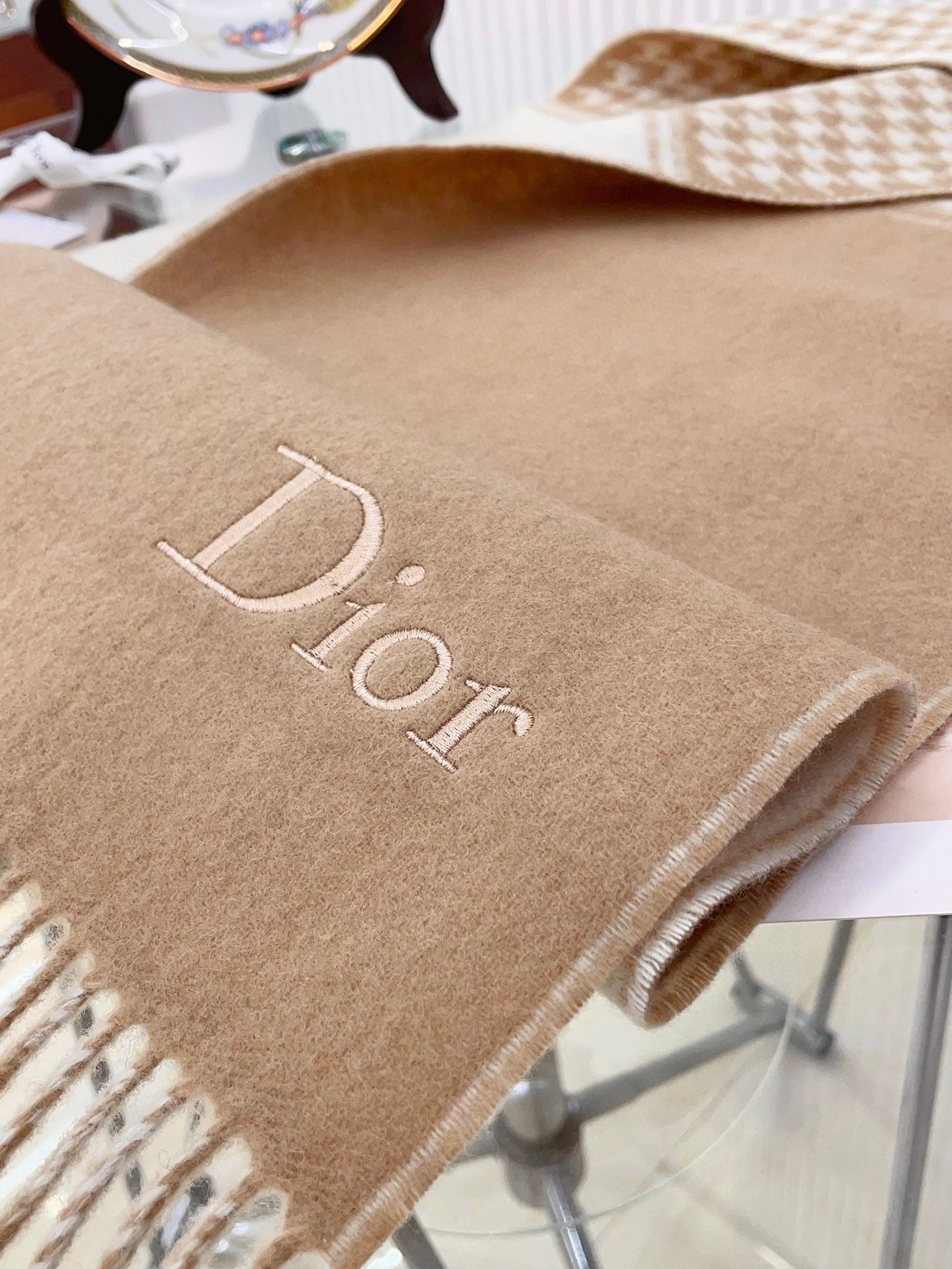 DIOR SCARF 180 CM IN CAMEL BEIGE CASHMERE 419820