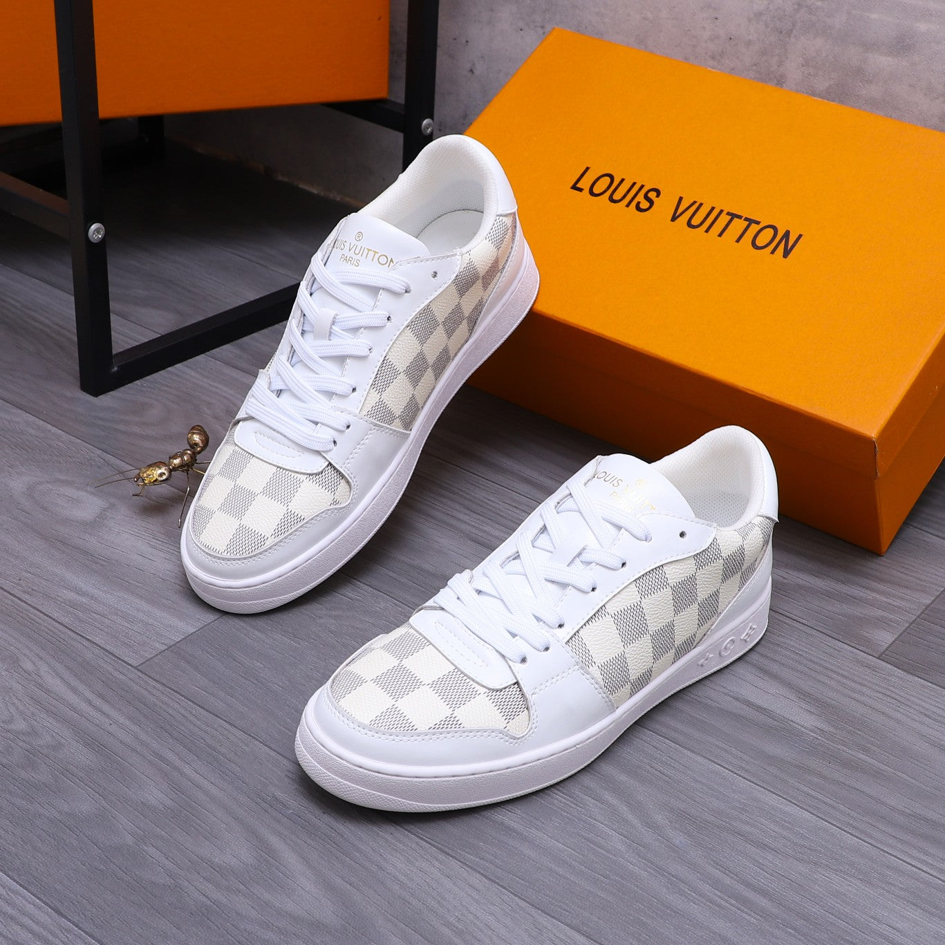 Louis Vuitton TRAINER SHOES IN WHITE MIX GREY DAMIER CALFSKIN