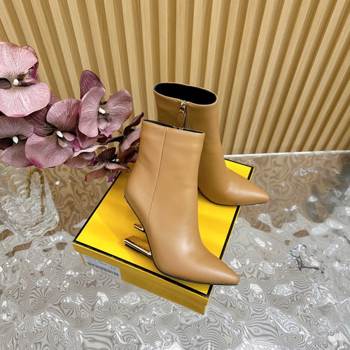 FENDI FENDI FIRST 80 MM BOOTS IN CIDER BROWN CALFSKIN WITH GOLD HARDWARE