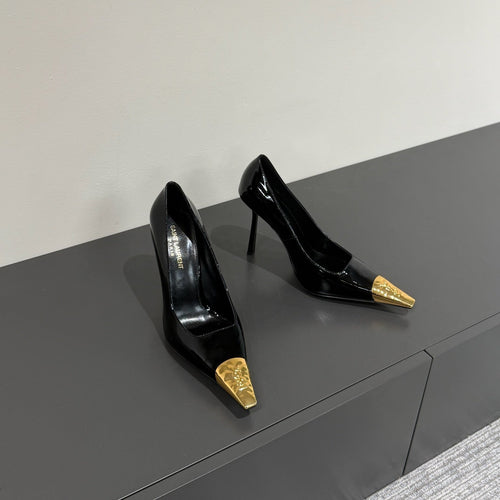Saint Laurent JEANNE HIGH PUMPS IN BLACK PATENT CALFSKIN