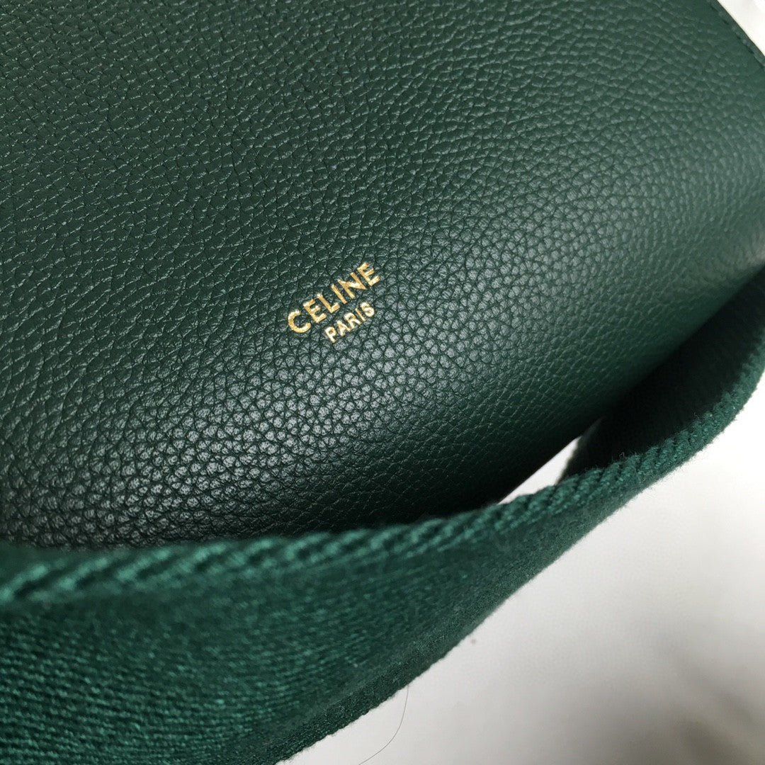 Celine SANGLE SEAU BUCKET 24 BAG GREEN FOREST CALFSKIN