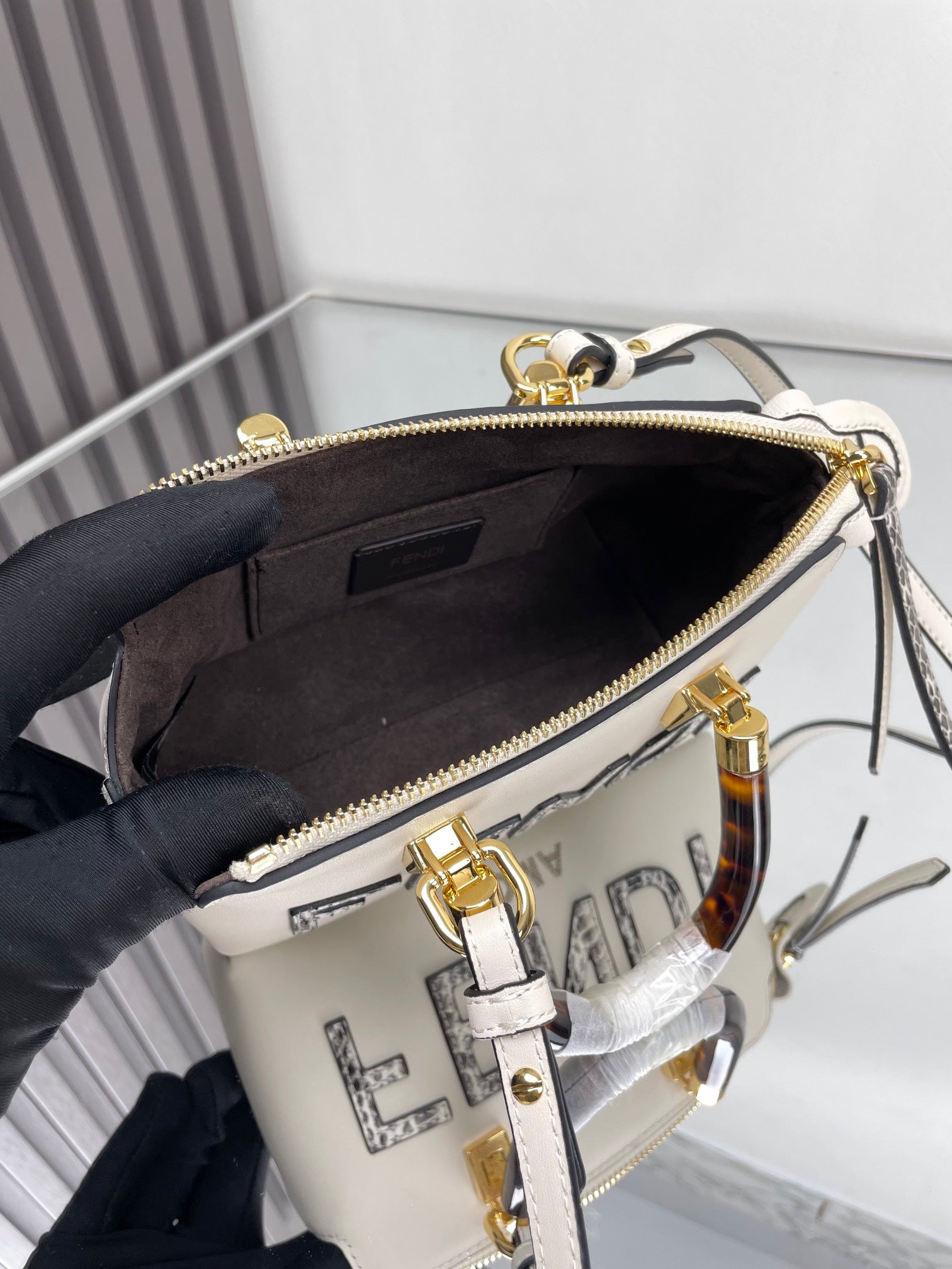 FENDI BY THE WAY MINI 18 IN WHITE LAMBSKIN GOLD HARDWARE