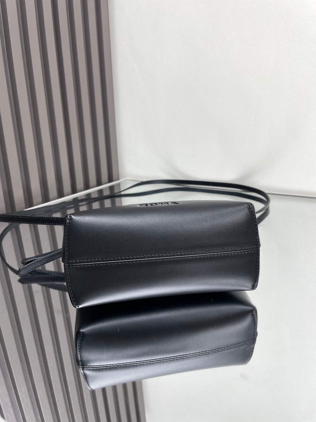 FENDI BY THE WAY MINI 18 IN BLACK EMBOSSED CALFSKIN GOLD HARDWARE