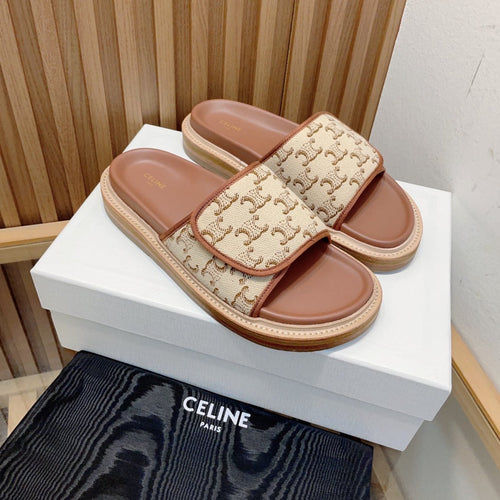 Celine super hot pair of sandals Caramel Brown