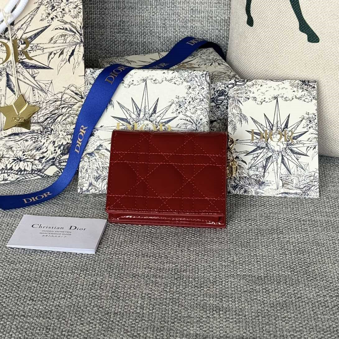 DIOR Caro 11cm Compact Wallet Shiny Red Calfskin