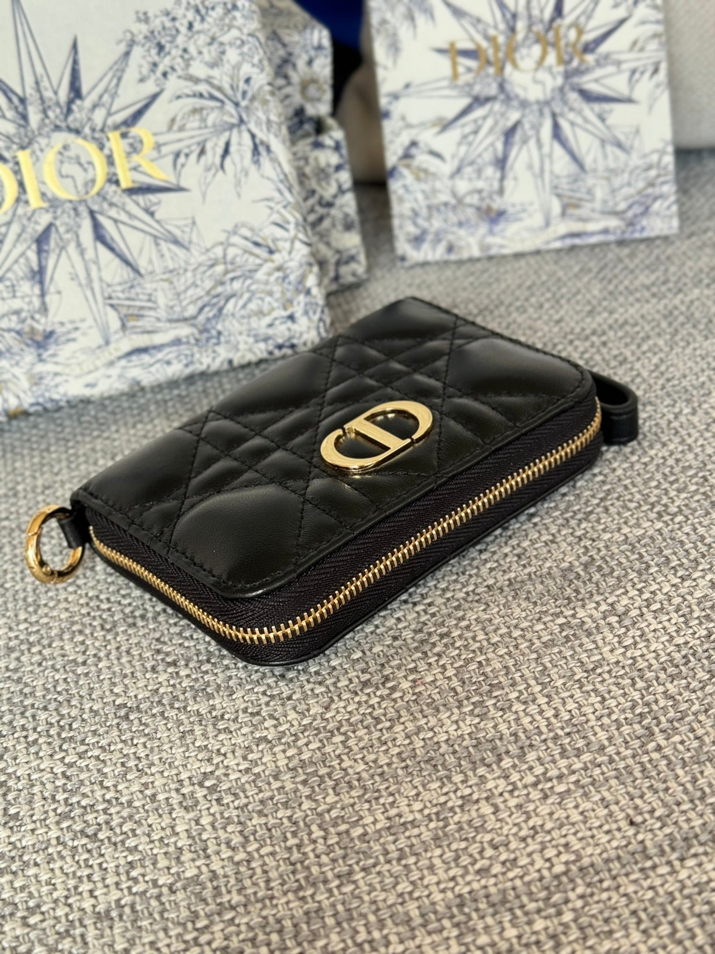 DIOR Logo Caro 11cm Compact Wallet Black Calfskin