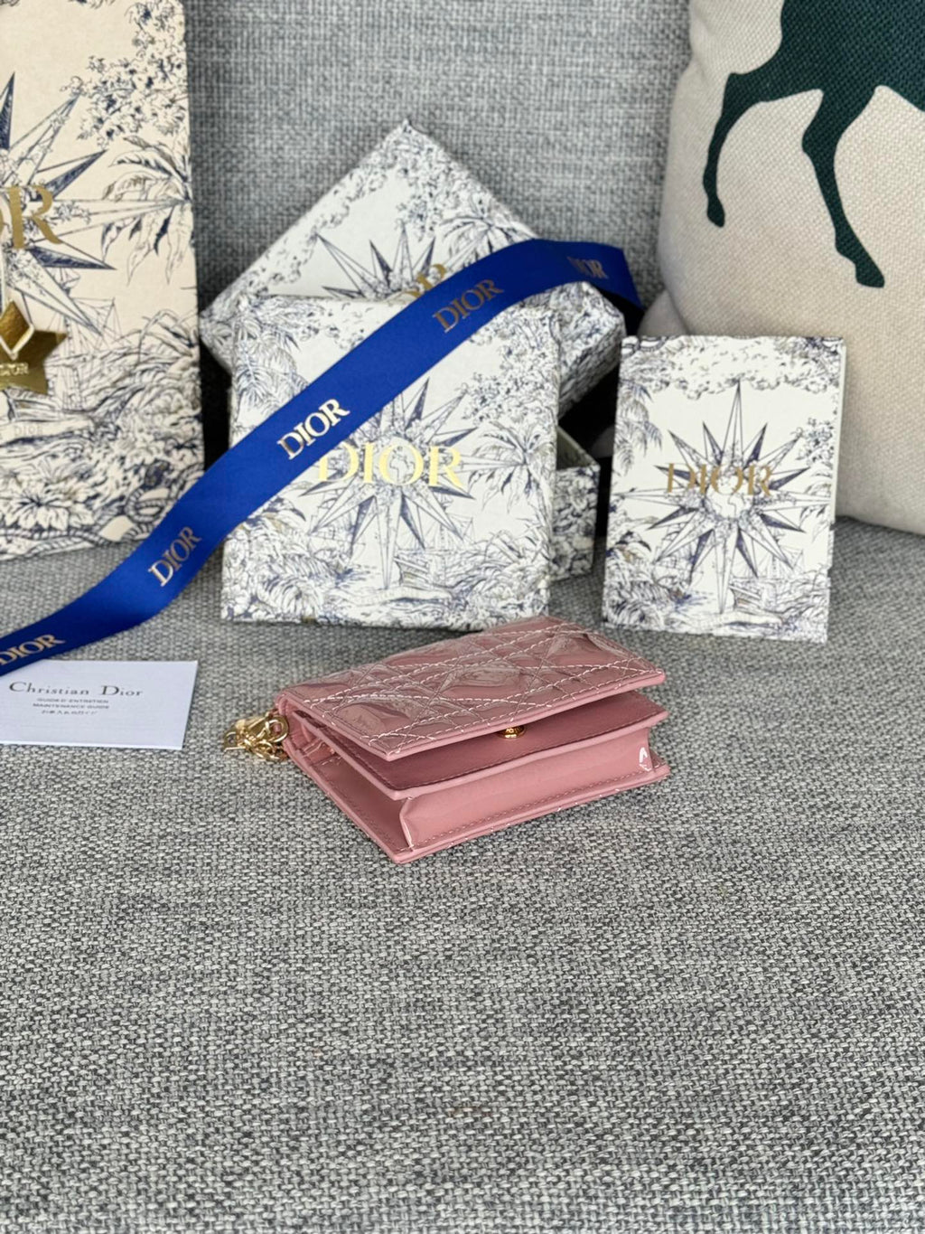 DIOR Caro 11cm Compact Wallet Shiny Pink Calfskin