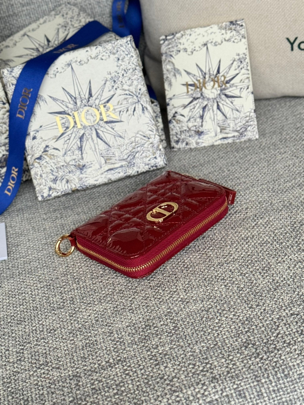 DIOR Logo Caro 11cm Compact Wallet Shiny Red Calfskin