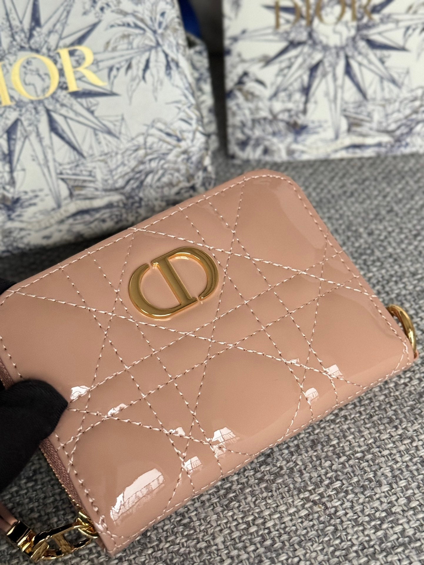 DIOR Logo Caro 11cm Compact Wallet Shiny Dark Beige Calfskin