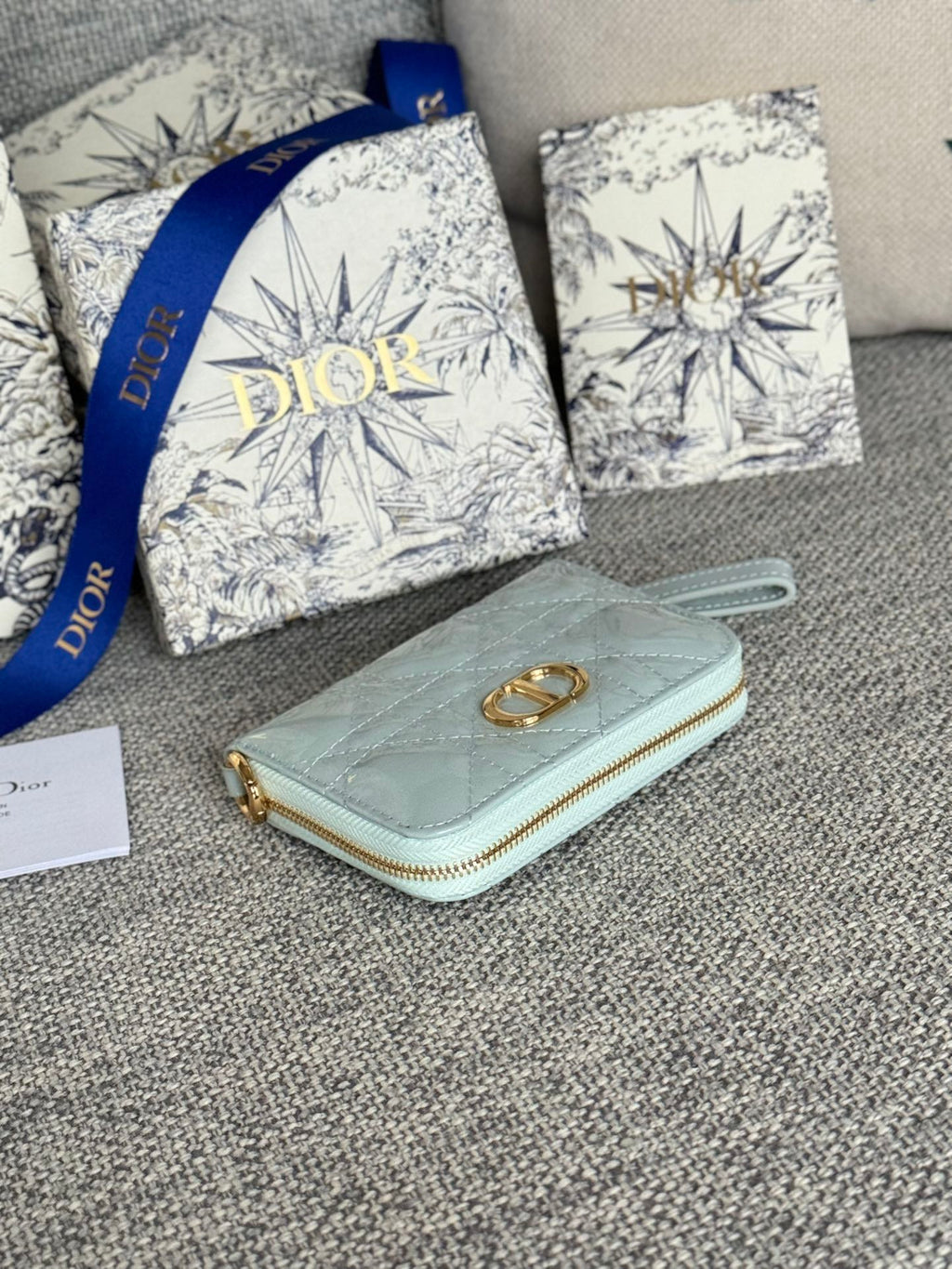 DIOR Logo Caro 11cm Compact Wallet Shiny Cloud Blue Calfskin