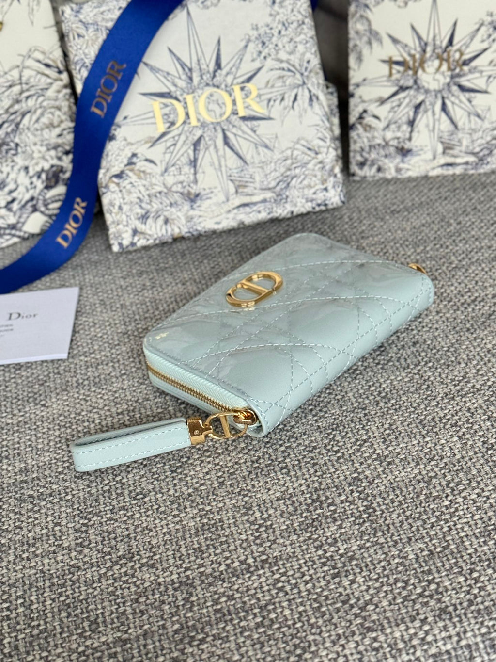 DIOR Logo Caro 11cm Compact Wallet Shiny Cloud Blue Calfskin
