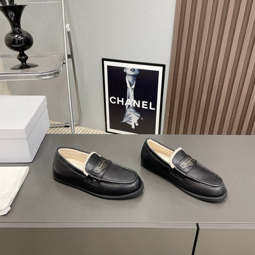 DIOR Loafer In Black Cowhide 996003