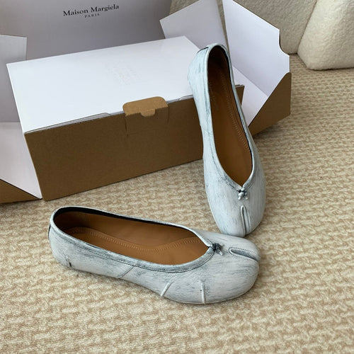 Saint Laurent SL TABI BALLERINA FLAT PASTEL LAMBSKIN