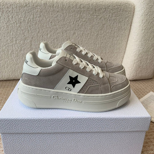 DIOR Star Platform Sneaker In Light Brown Grey Suede 998720