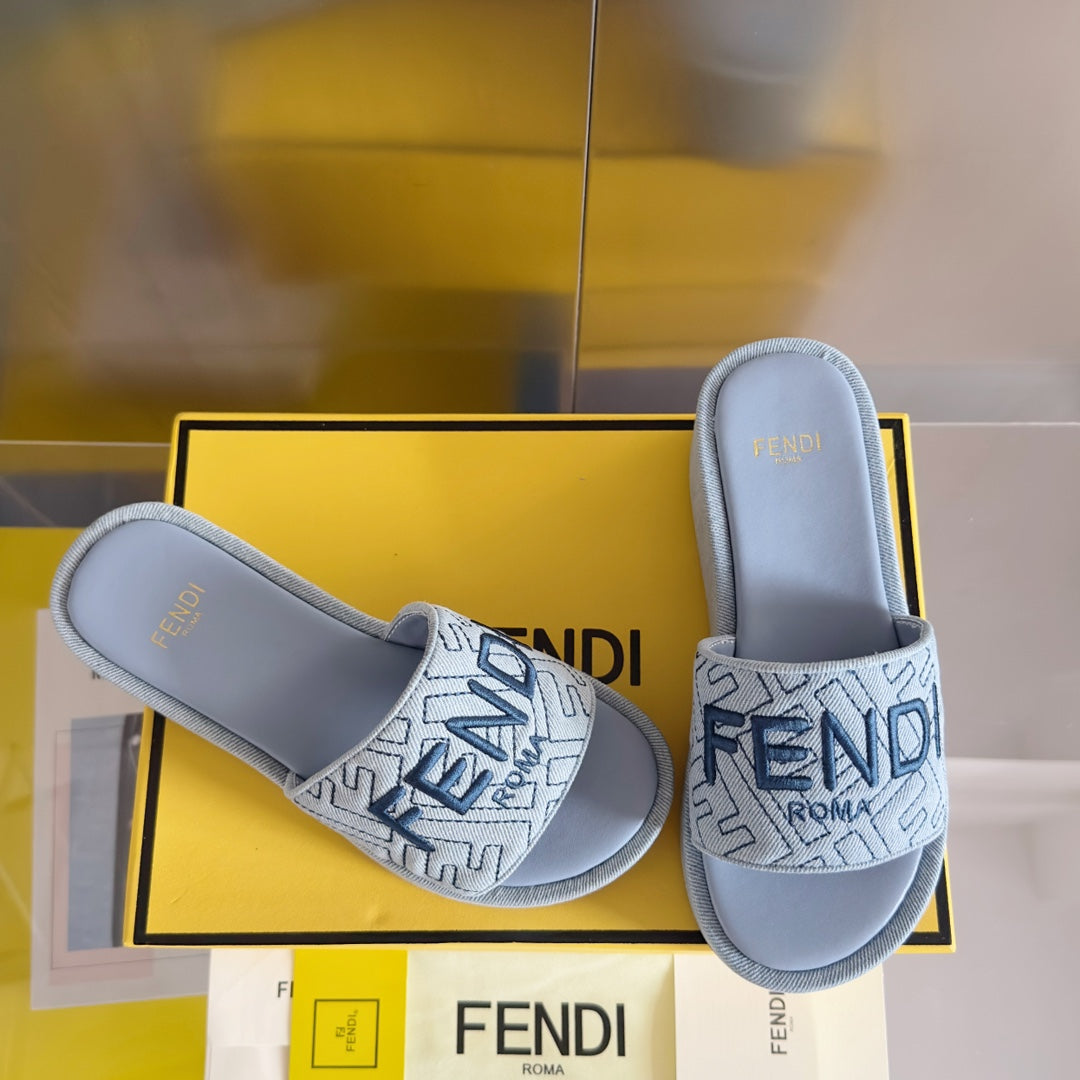 FENDI FENDI PLATFORM WEDGES IN PIGEON BLUE JACQUARD FABRIC WITH EMBROIDERED LOGO