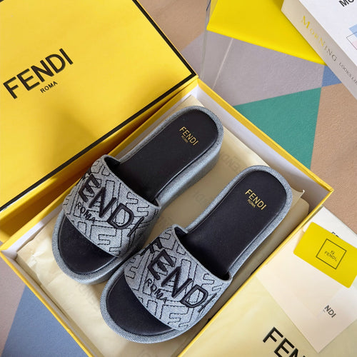 FENDI FF Monogram Sunshine 65 Black Grey Fabric Slide