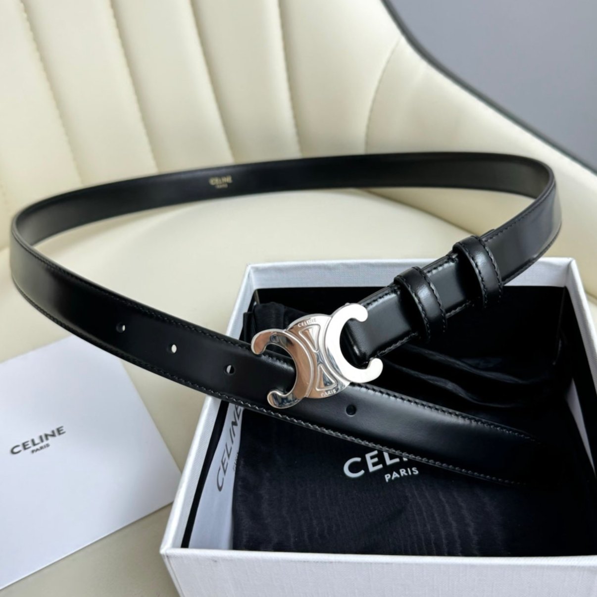 Celine SMALL TRIOMPHE BELT 18 MM BLACK LEATHER SILVER HARDWARE