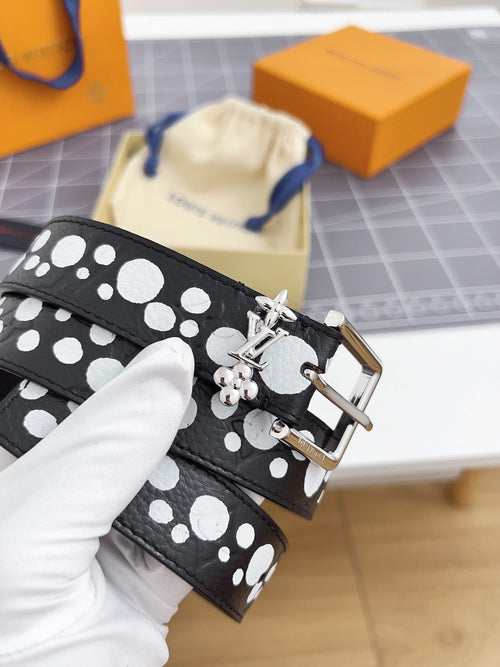 Louis Vuitton Bloom 30mm Belt Silver Buckle Black White Leather