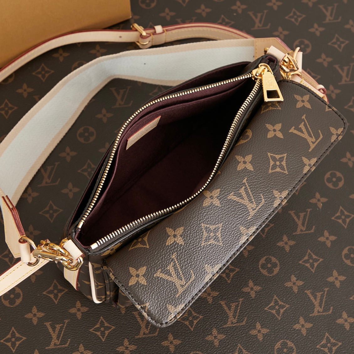 Louis Vuitton VIVACITÉ 25 IN BROWN MONOGRAM CANVAS GOLD HARDWARE