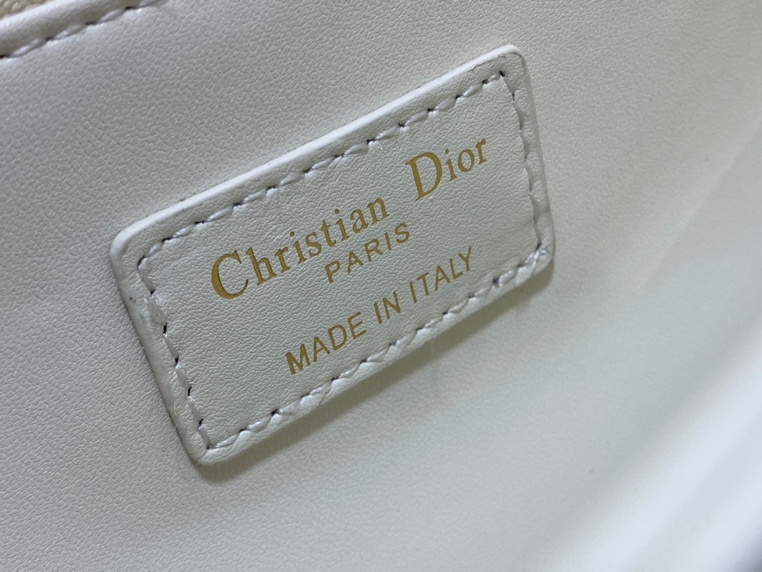 DIOR MISS TOP HANDLE 24CM WHITE LAMBSKIN