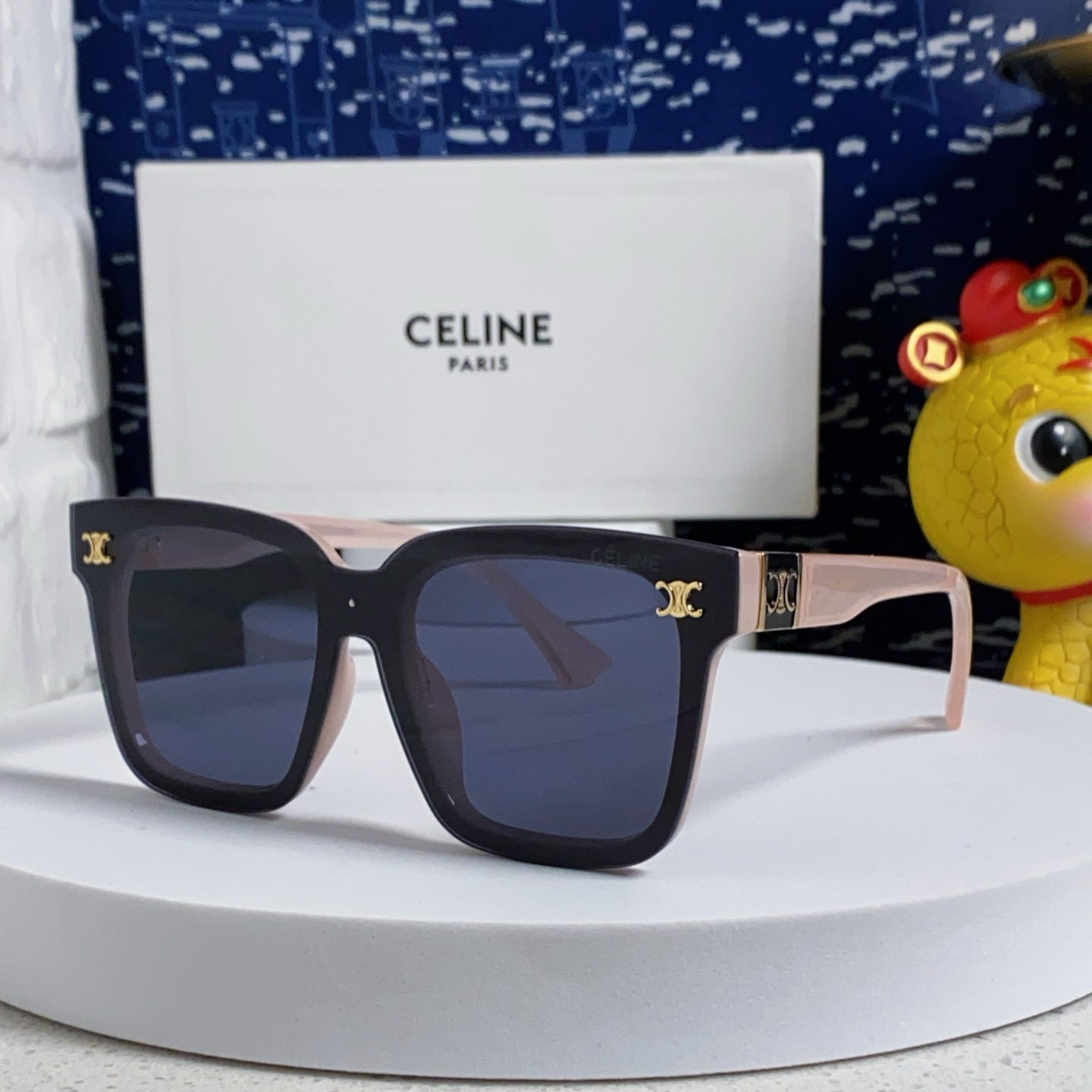 Celine TRIOMPHE SUNGLASSES 548634 IN PINK ACETATE
