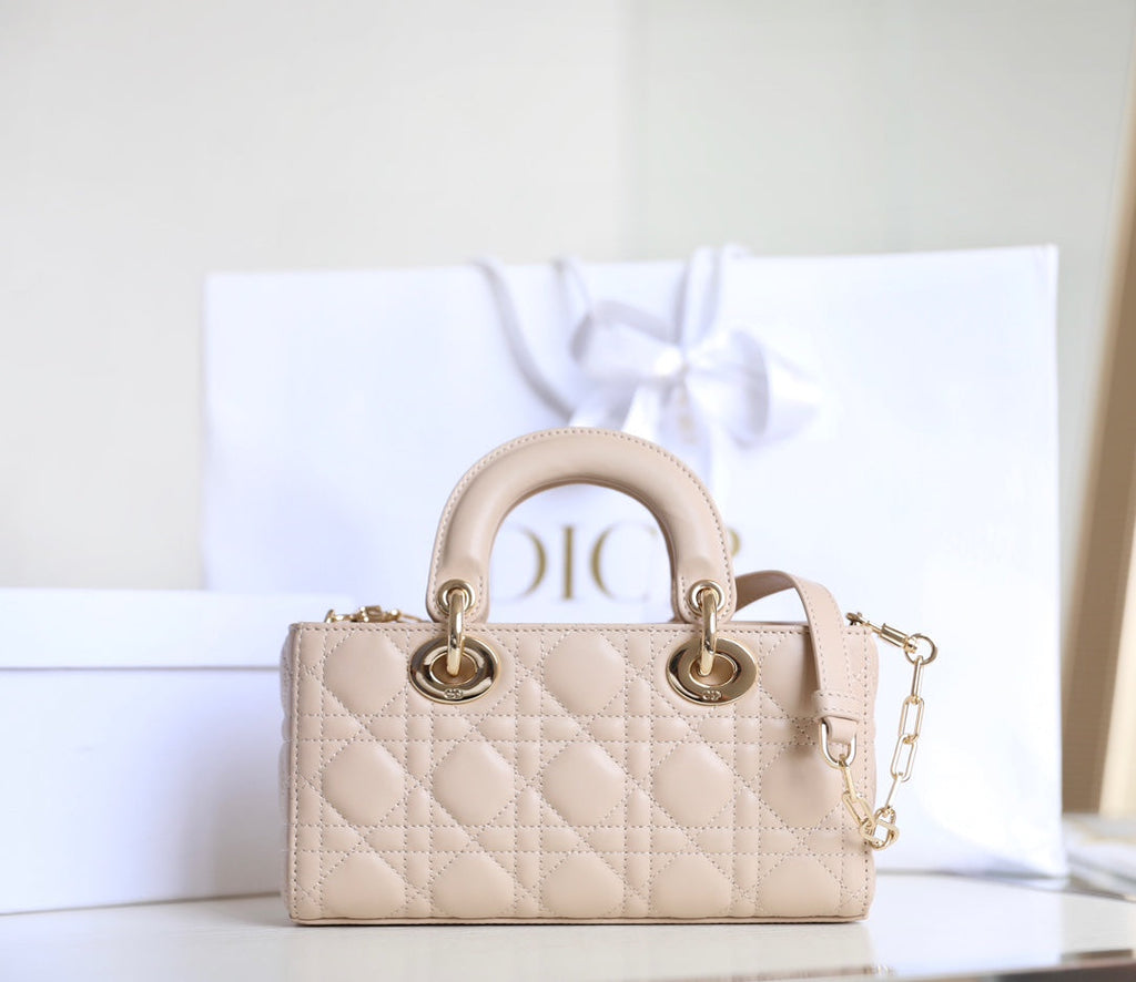 DIOR SMALL LADY D-JOY 22 IN LIGHT PINK LAMBSKIN