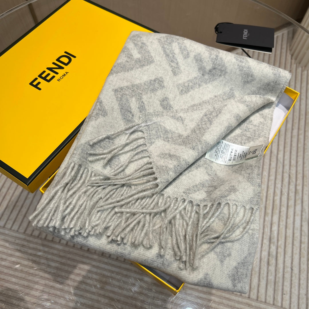 FENDI FF 170 CM SCARF IN DOVE GREY WOOL AND CASHMERE