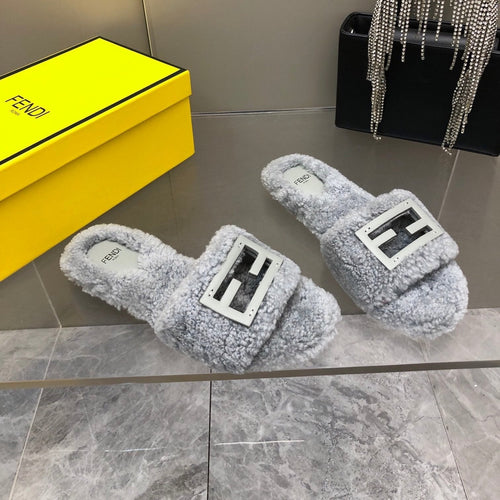 FENDI FENDI BAGUETTE SLIDE SLIPPERS IN GREY WOOL