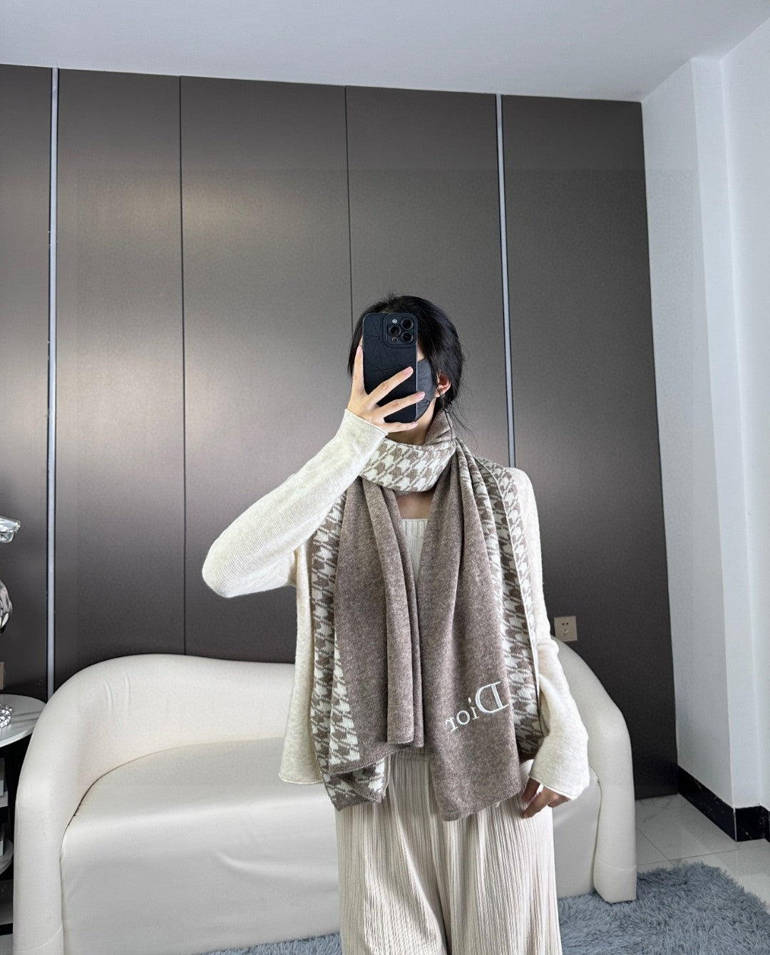 DIOR SCARF 190 CM IN KHAKI BEIGE MIX WHITE CARO CASHMERE 388125