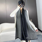 DIOR SCARF 190 CM IN BLACK MIX WHITE CARO CASHMERE 388127