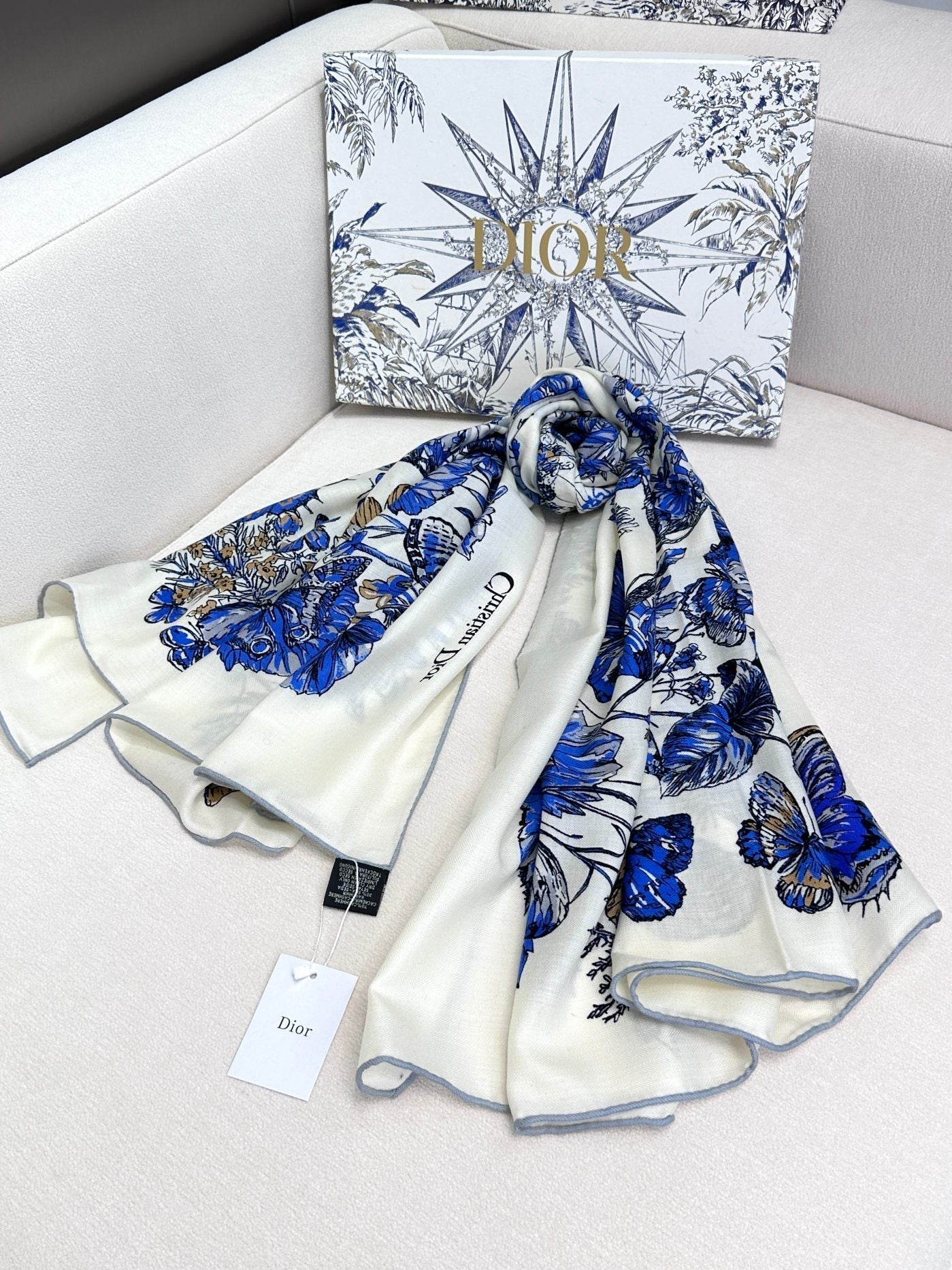 DIOR SQUARE SCARF 140 CM IN WHITE MIX COBALT BLUE CASHMERE AND SILK 390940
