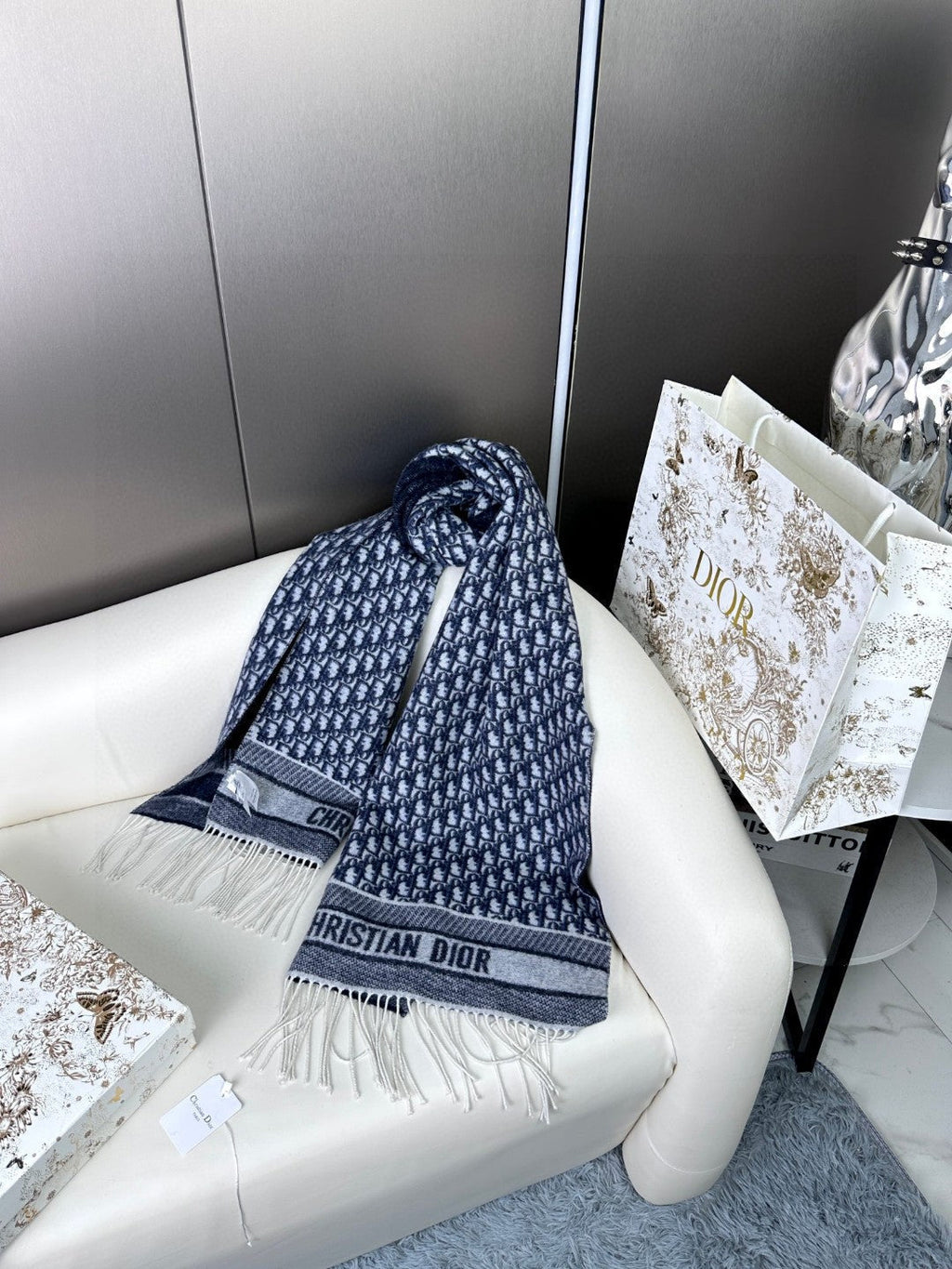 DIOR SCARF IN NAVY BLUE MONOGRAM CASHMERE 413719