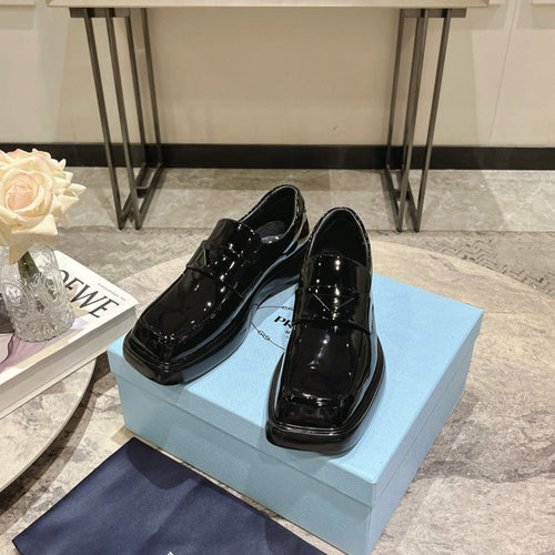 PRADA SQUARE HEAD LOAFERS GLOSSY BLACK CALFSKIN