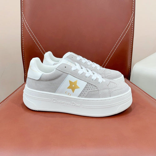 DIOR Star Platform Sneaker In Light Grey Suede 999870